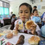 Program Makan Bergizi Gratis Sukses di Ramadhan, Pengamat Apresiasi Peran Kepala BGN Dadan Hindayana